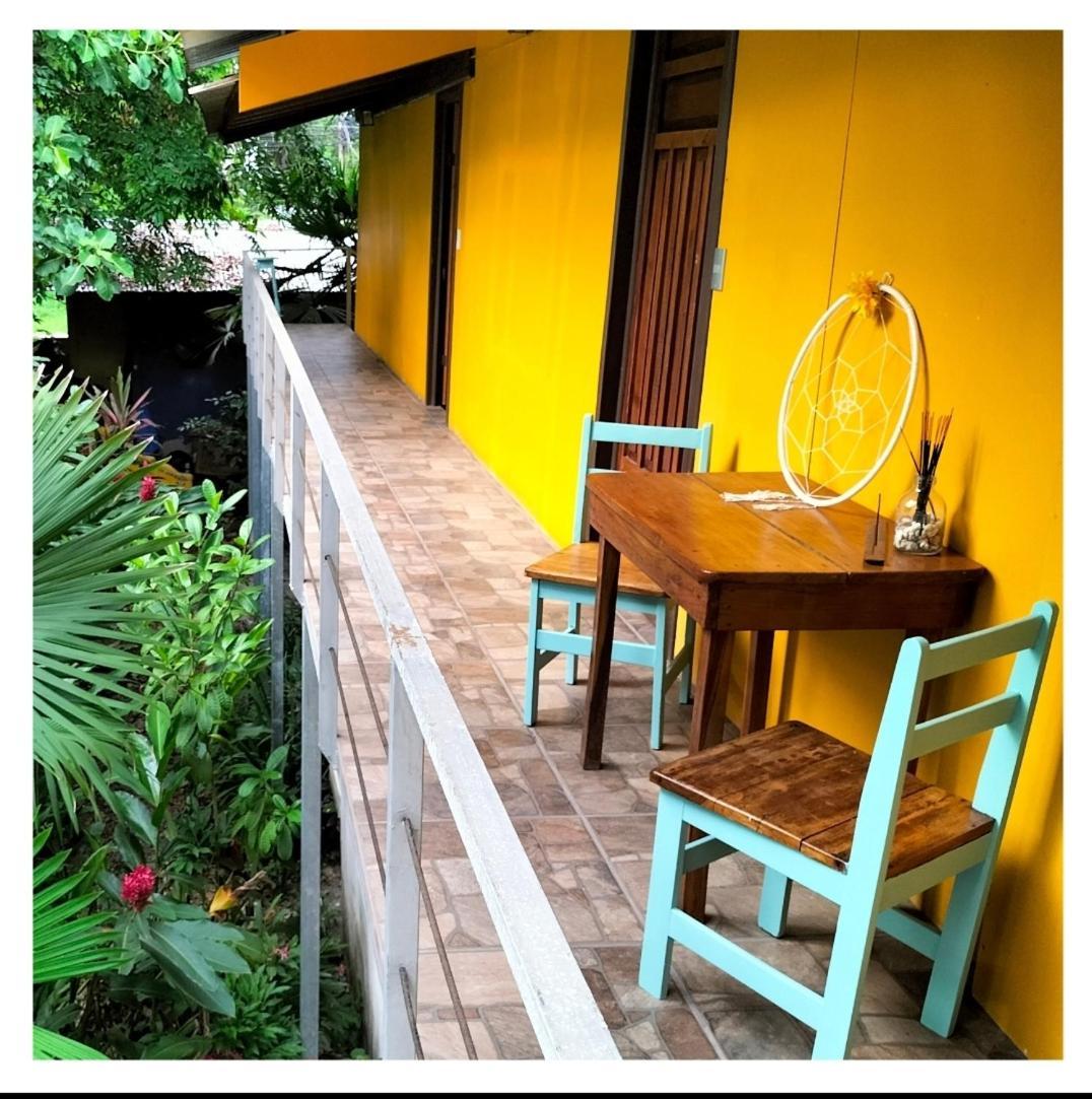 Cabinas Coconut Grove Puerto Viejo de Talamanca Экстерьер фото